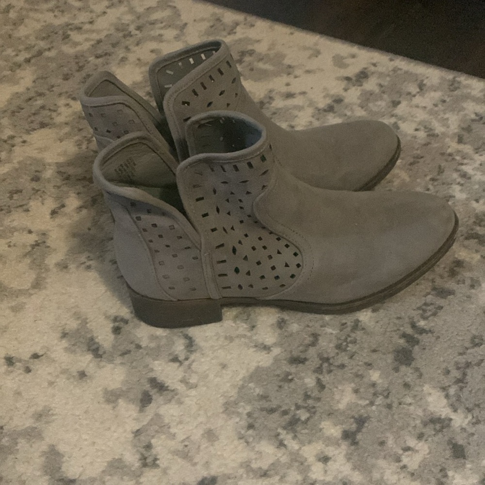 Like new booties - Picture 5 of 6